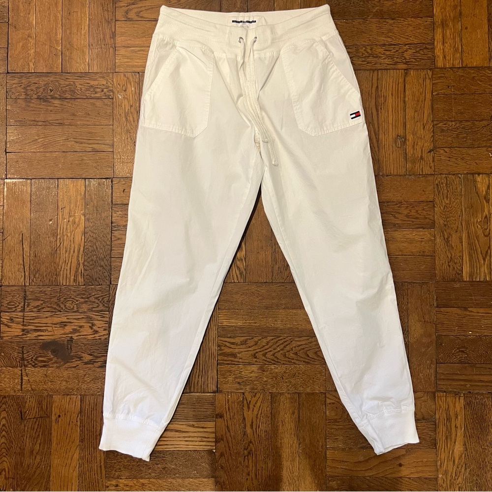 NWOT White Tommy Hilfiger Cargo Pants